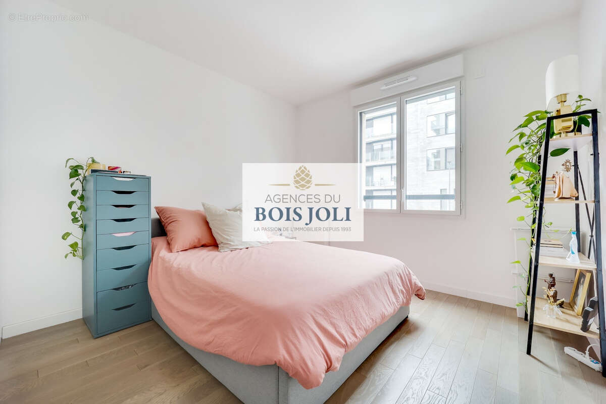 Appartement à ISSY-LES-MOULINEAUX