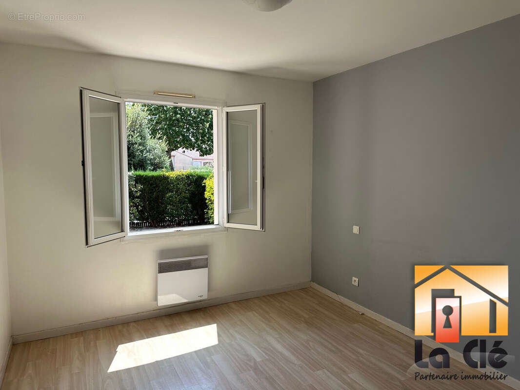 Maison à CASTELCULIER