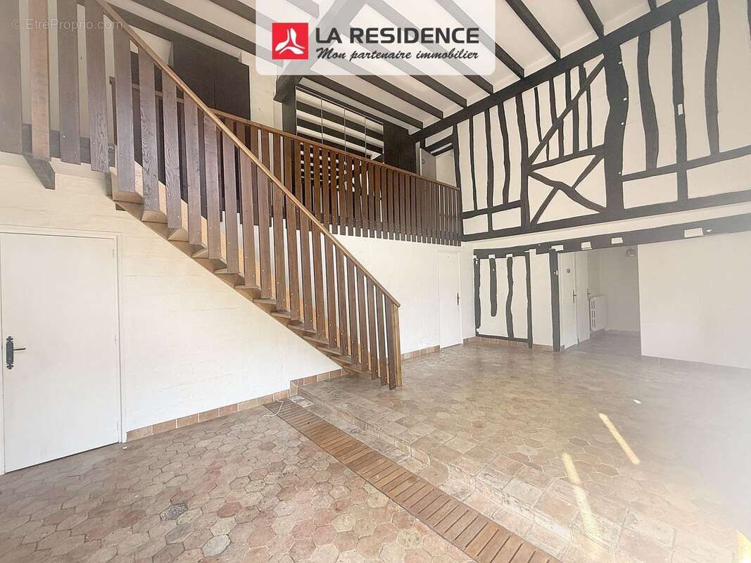 Maison à BONNIERES-SUR-SEINE