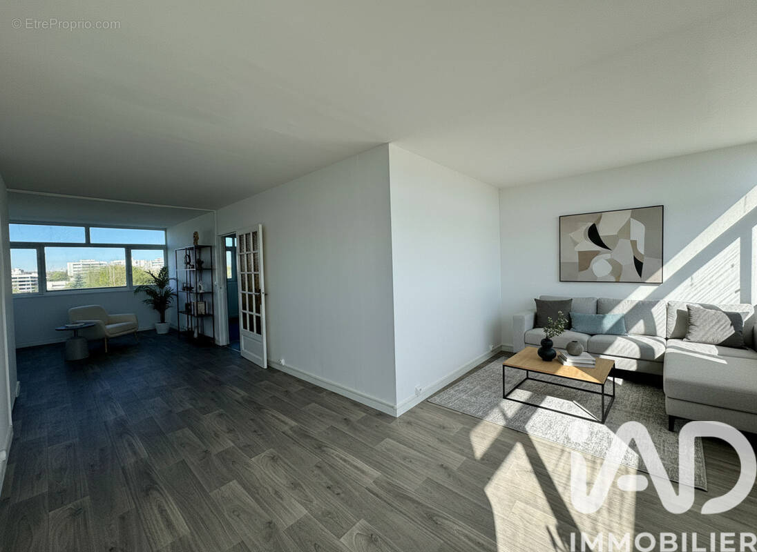 Photo 1 - Appartement à EVRY