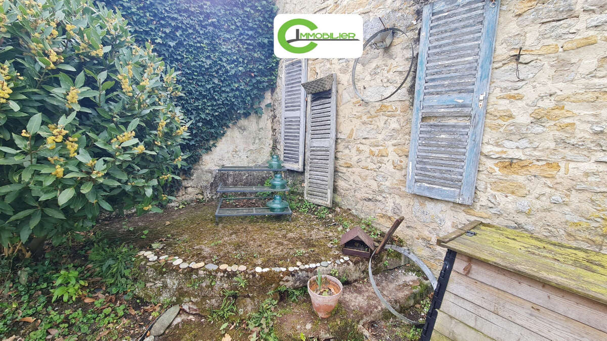 Maison à LA FERTE-BERNARD