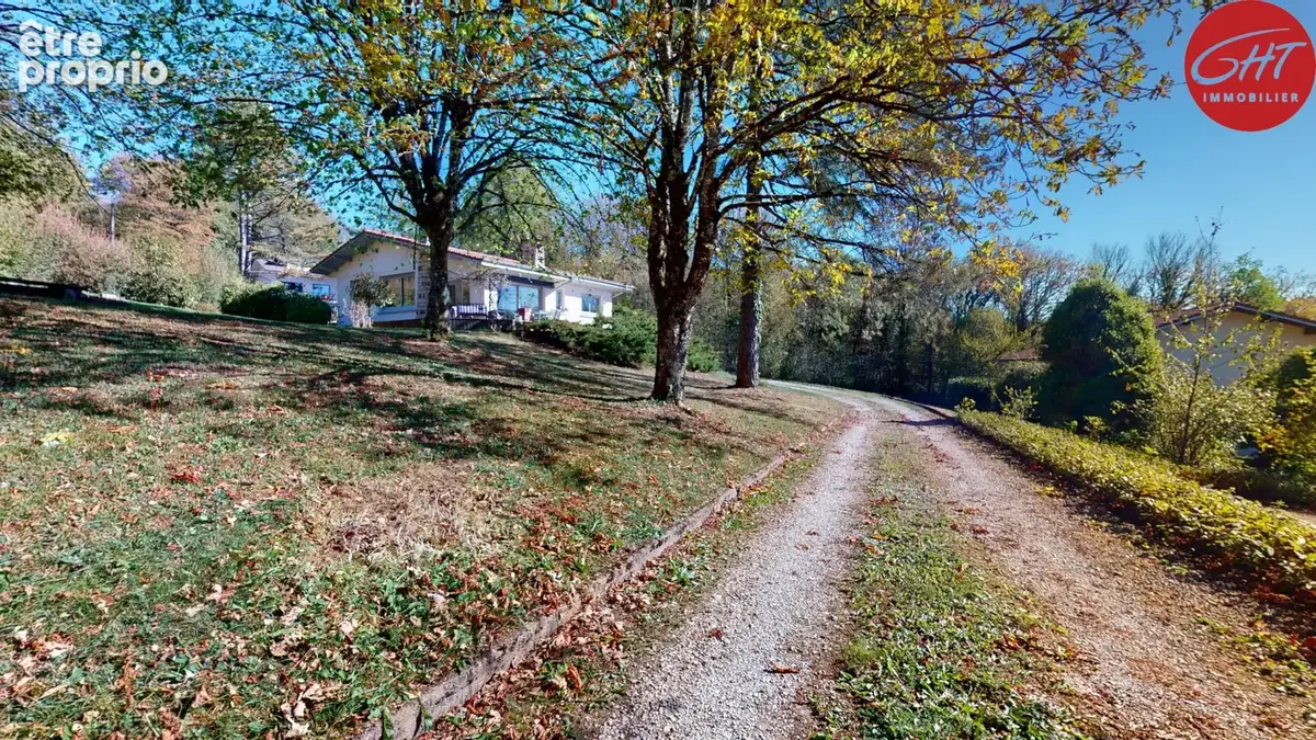 Maison 113 m2 avec piscine sur 2 232 m2 de terrain   Châtillon-le-Duc - photo 1