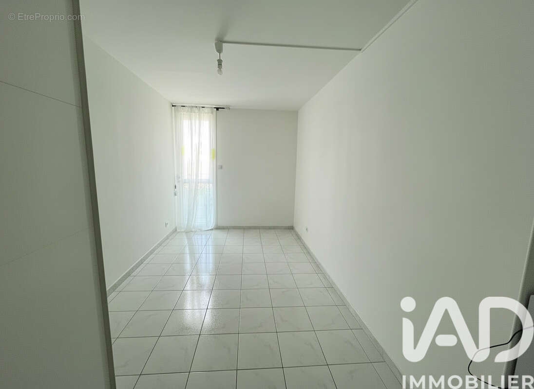 Photo 7 - Appartement à BAGNOLS-SUR-CEZE