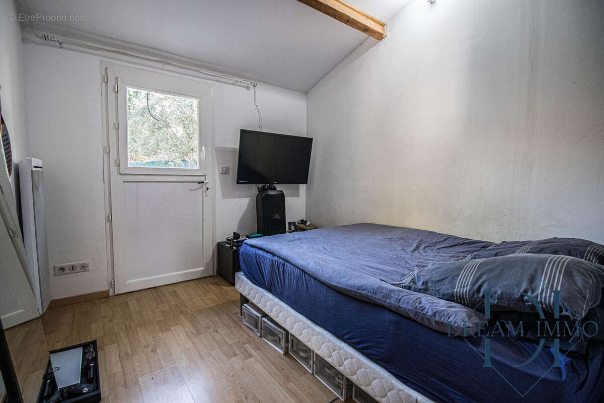 Maison à VILLENEUVE-LES-MAGUELONE