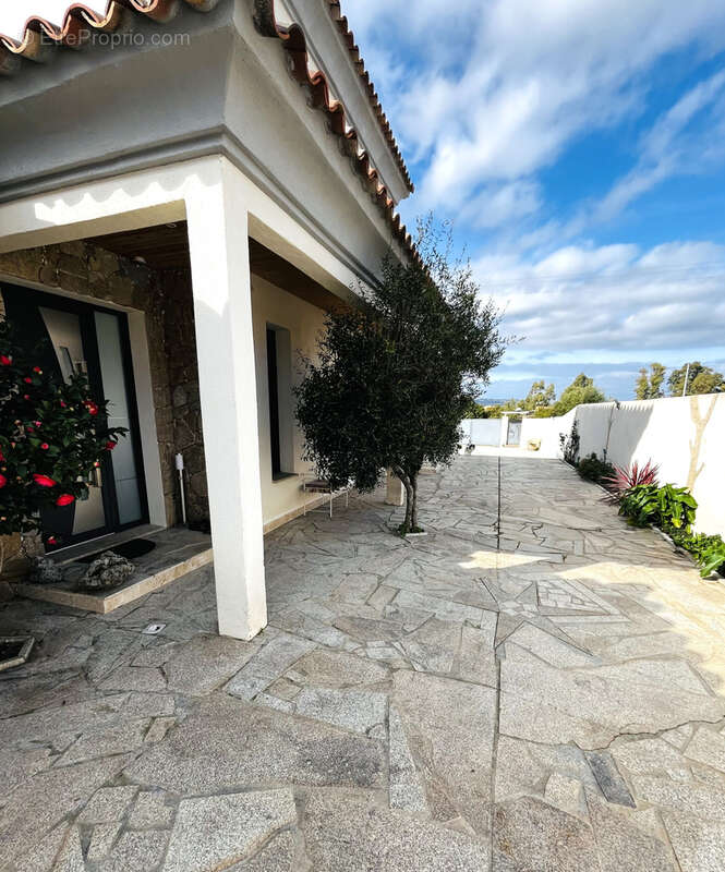 Propriété  5 chambres -  Proche Calvi - photo 16