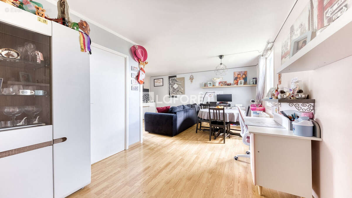 Appartement à ROISSY-EN-BRIE