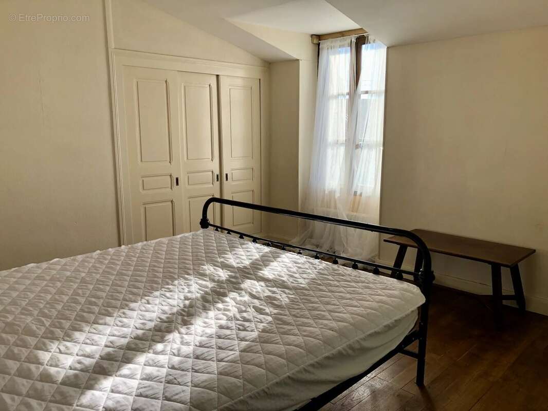 Maison à BUSSIERE-POITEVINE