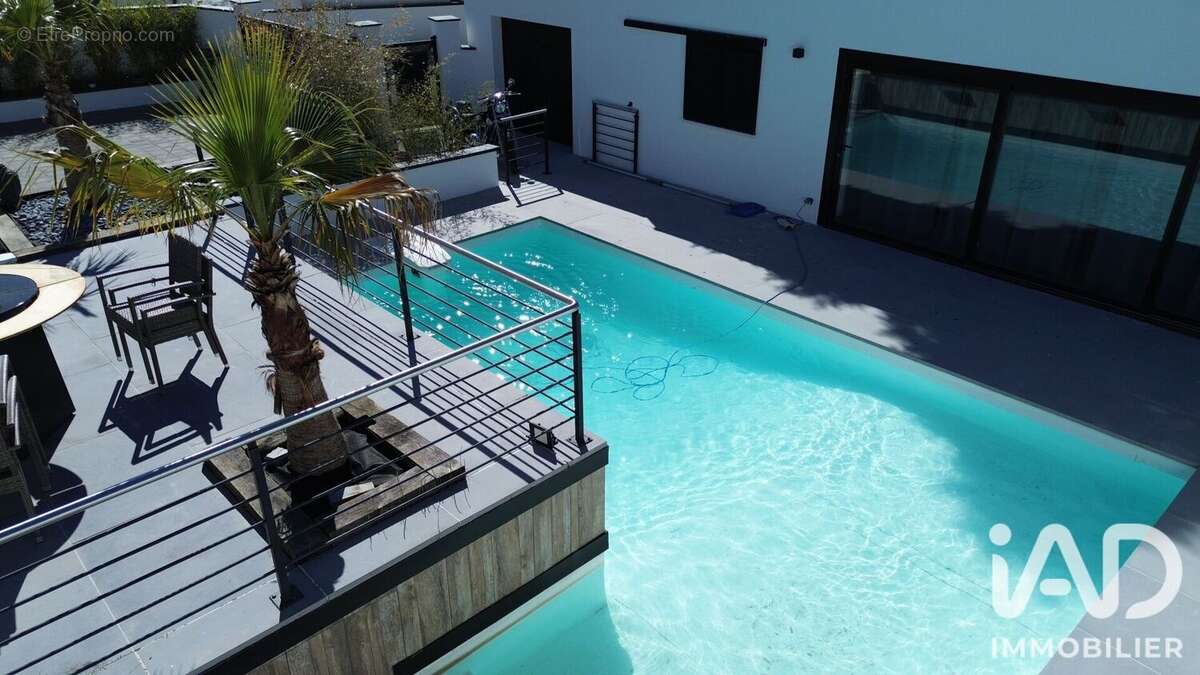 Photo 2 - Maison à MONTELIMAR