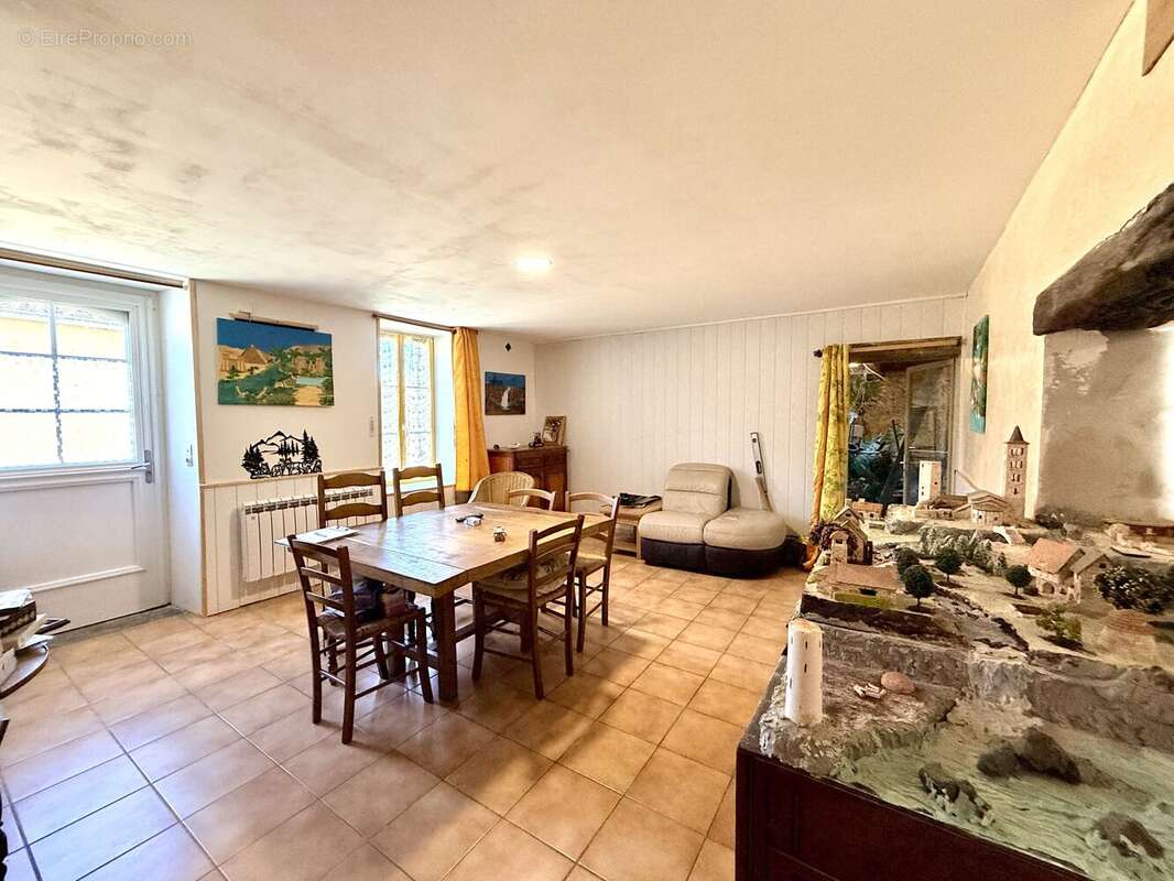 Photo 4 - Maison à SAUVETERRE-DE-GUYENNE