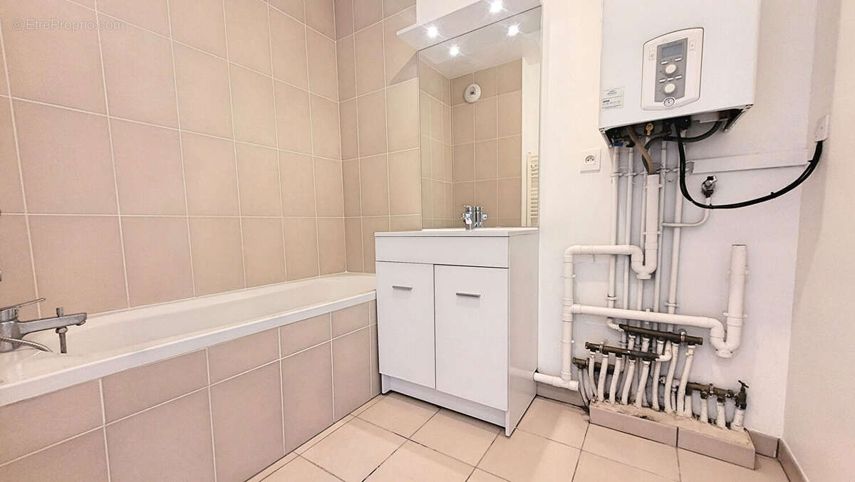 Appartement à DAMMARIE-LES-LYS