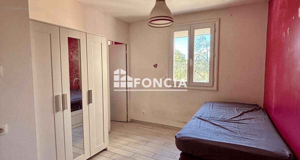 Appartement à MARSEILLE-12E