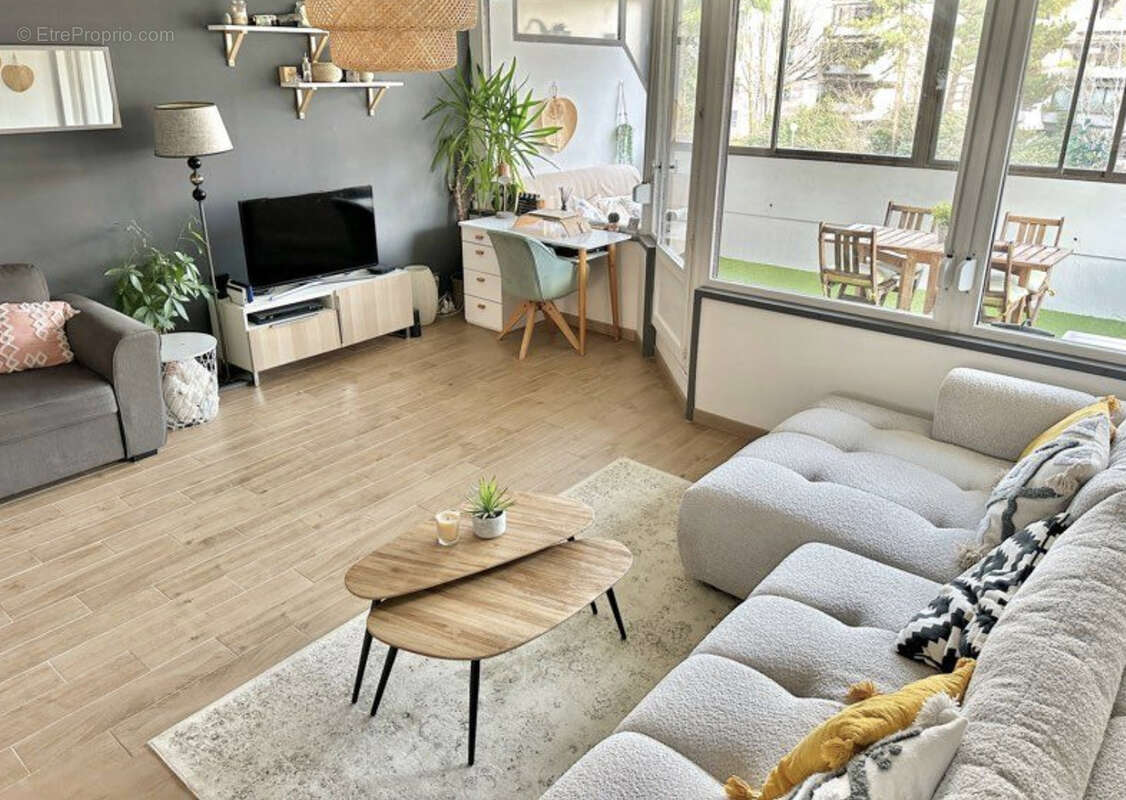 Appartement à HYERES