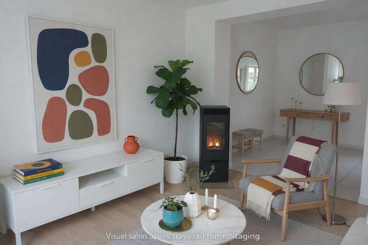 Maison à BELLEGARDE