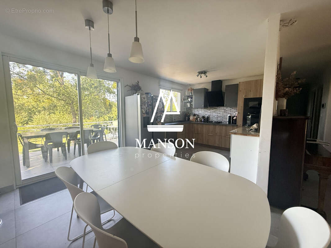 Maison 168 m² à Cenac  - photo 5