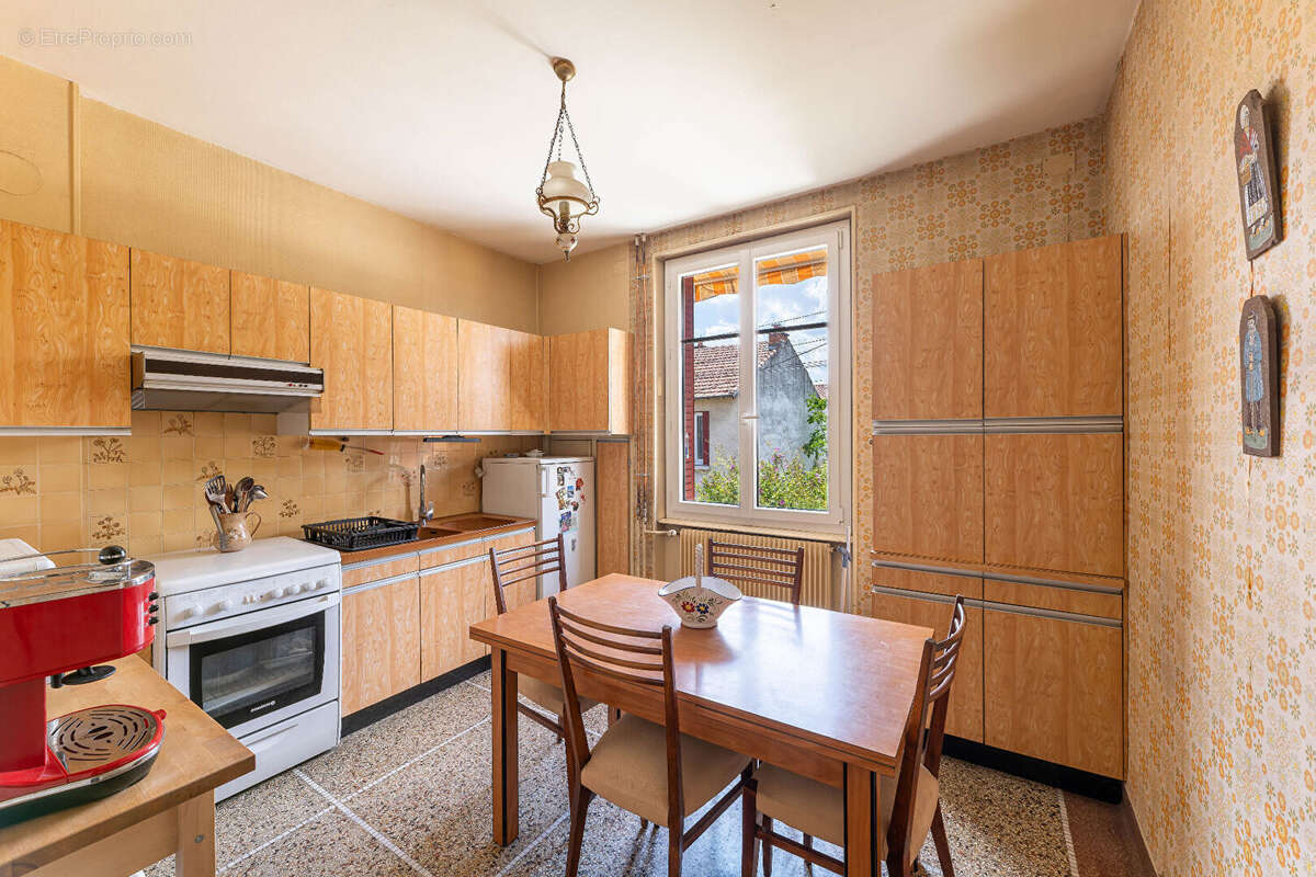 Maison à CLERMONT-FERRAND