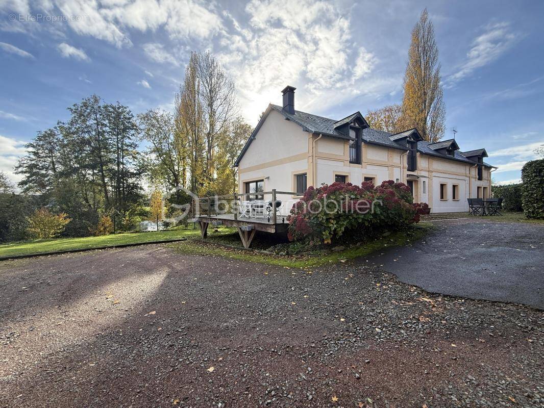 Maison à PONT-L'EVEQUE