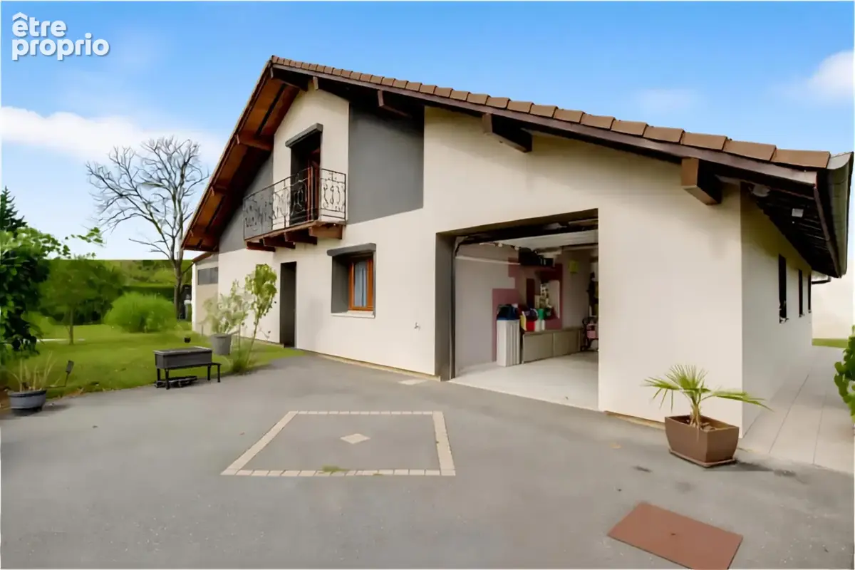 Maison 6 pièces 155m2 à Hauteville-Sur-Fier - photo 2