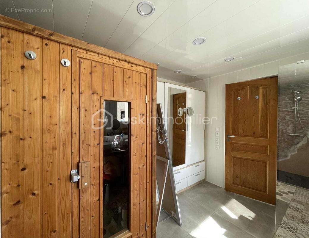 Maison rénovée à vendre - Chevillon - 225 m² - photo 12