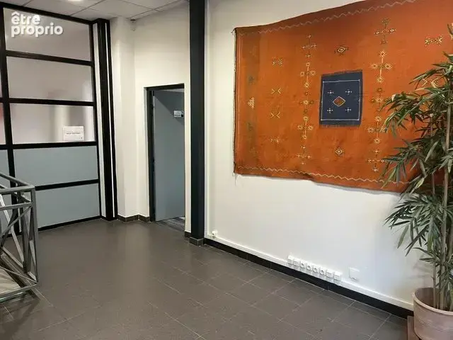 Commerce 228 m² à vendre à Lille (59000) - photo 6