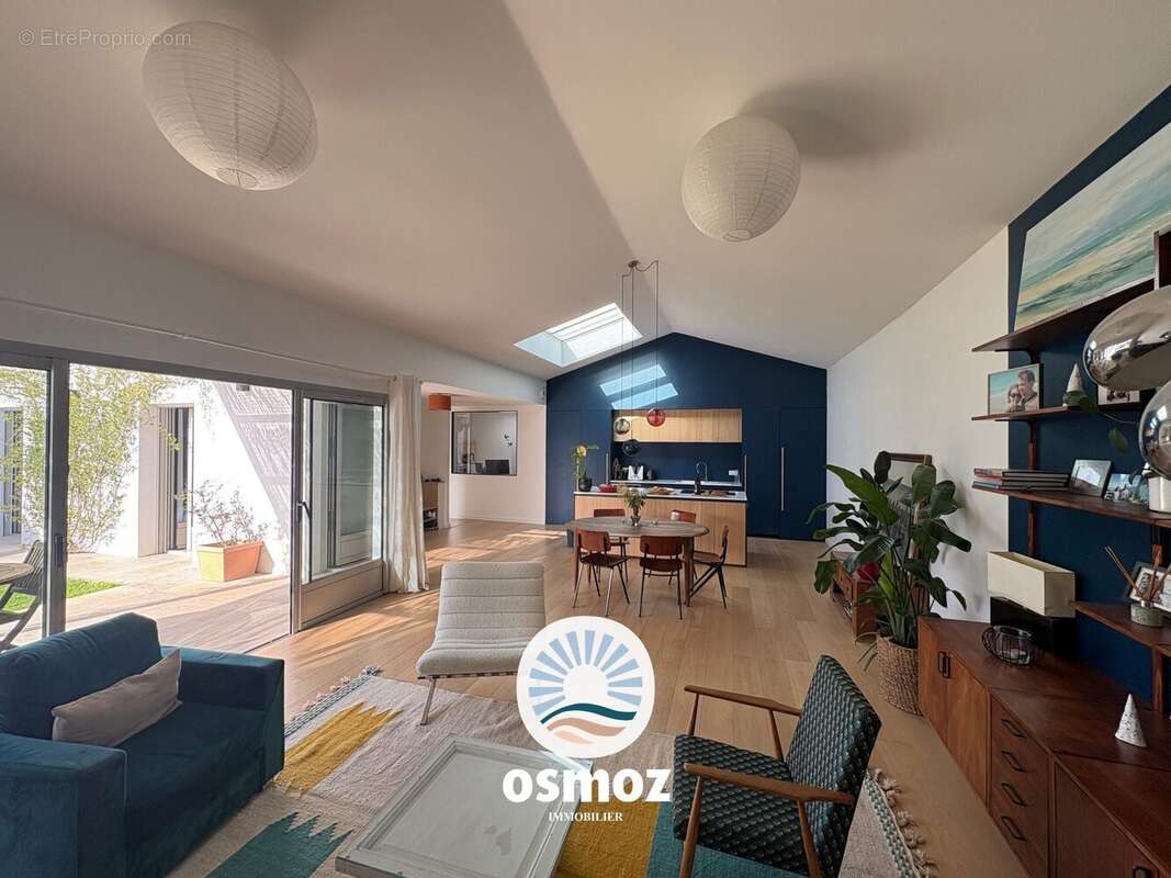 Maison à LA ROCHELLE