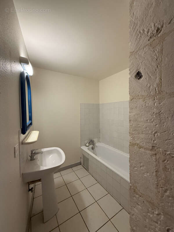 Appartement lumineux 2 chambres - Centre ville rive gauche - photo 7