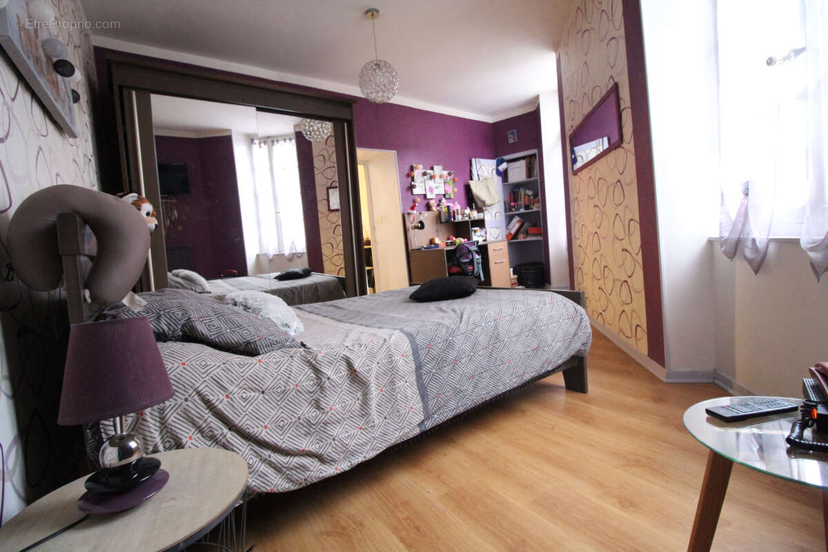 Appartement à SAINT-AFFRIQUE