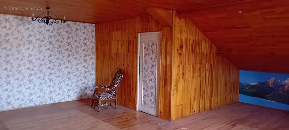 Photo 9 - Maison à COURS-LA-VILLE