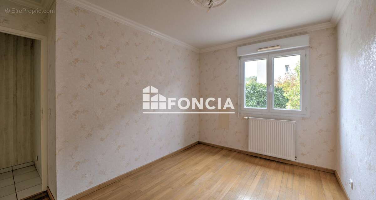 Appartement à VALLEIRY