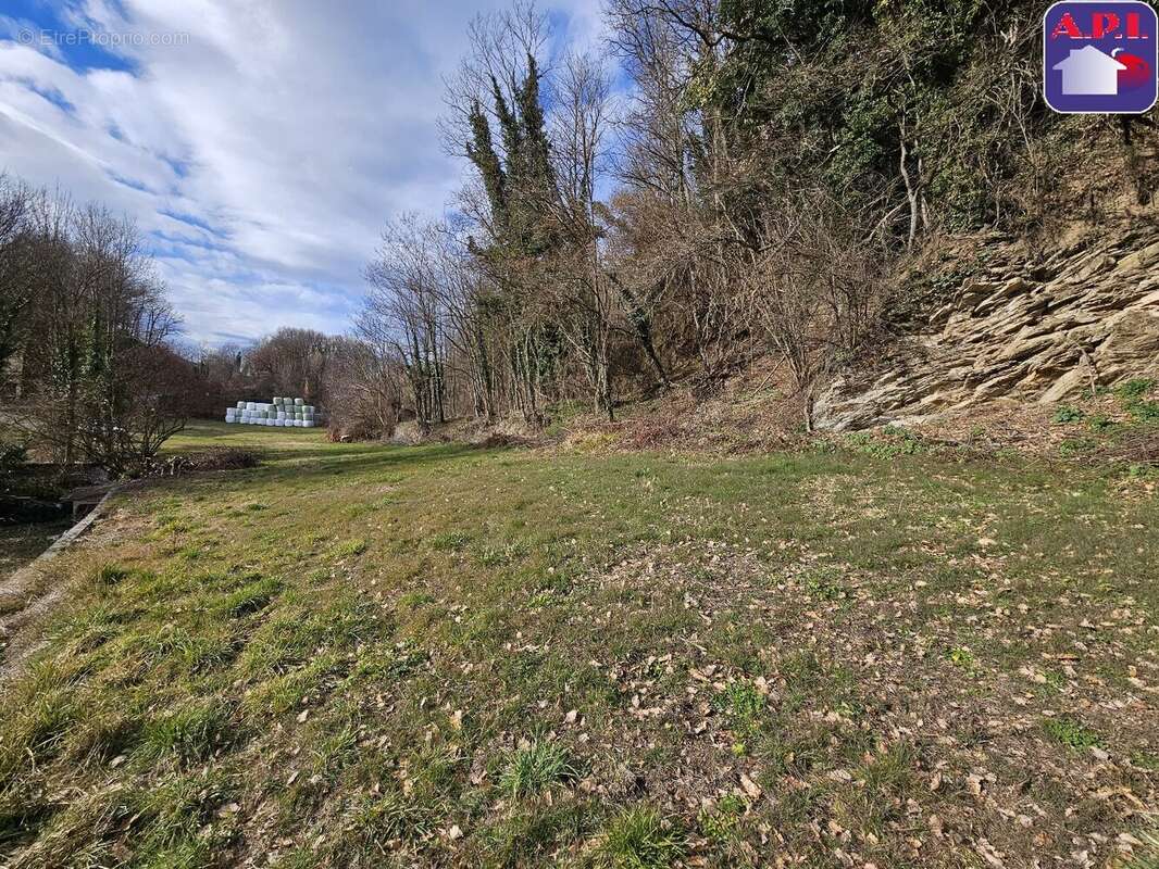 Terrain à LUZENAC