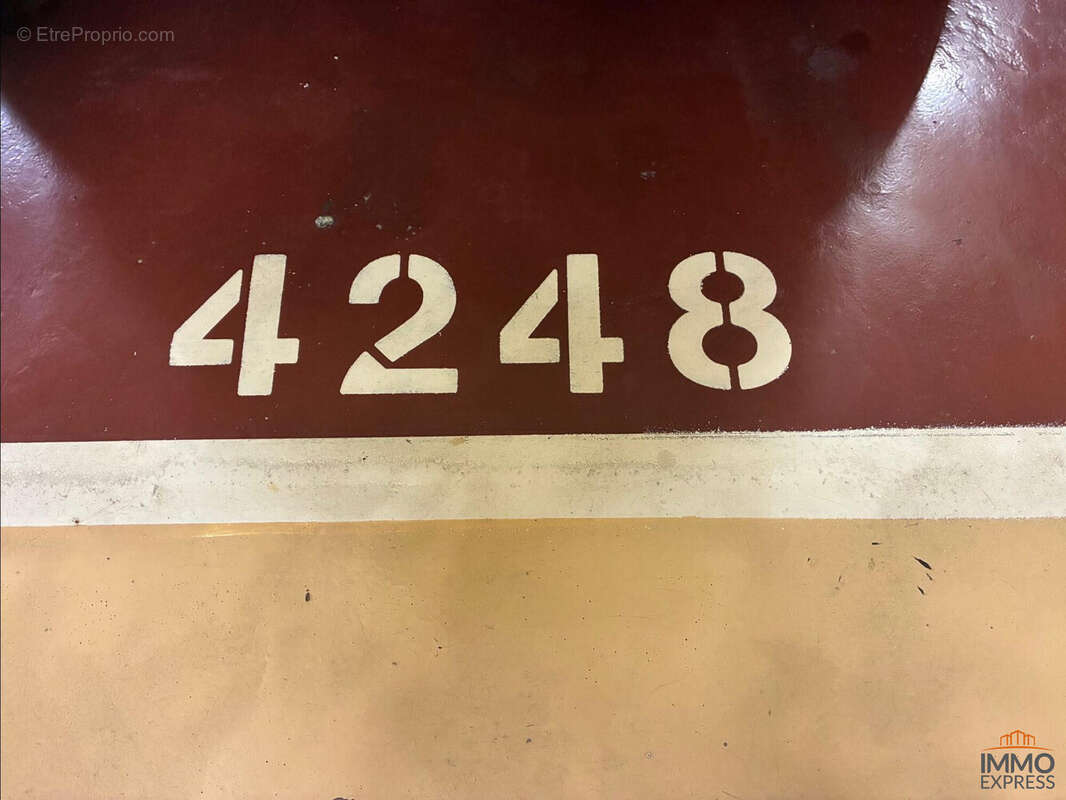 Parking à PARIS-13E