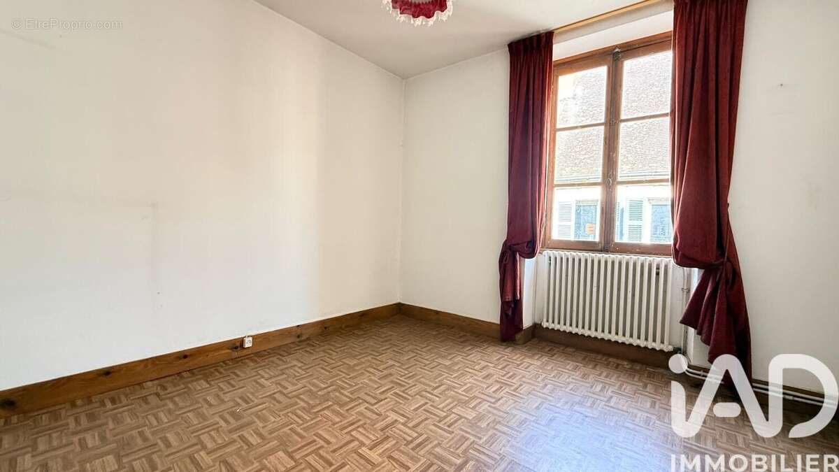 Photo 5 - Maison à CHAROLLES