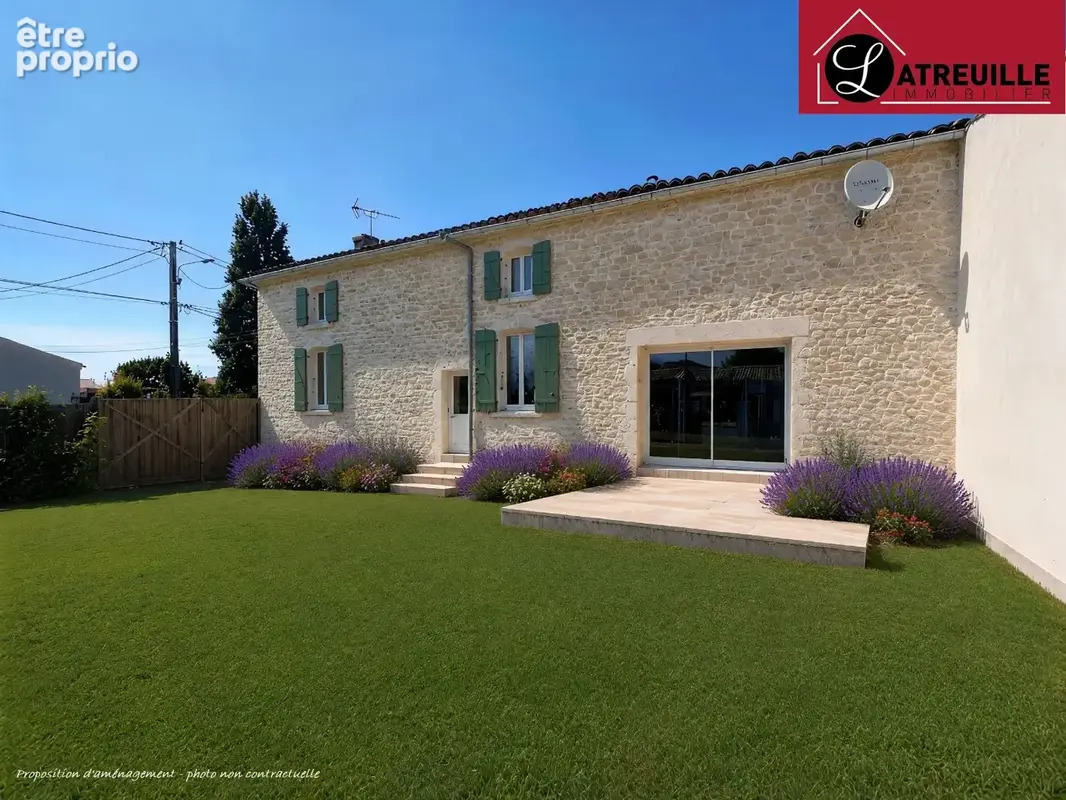 Maison à SAINT-SIMON-DE-PELLOUAILLE