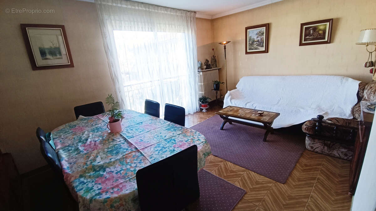 Maison à VILLENEUVE-TOLOSANE