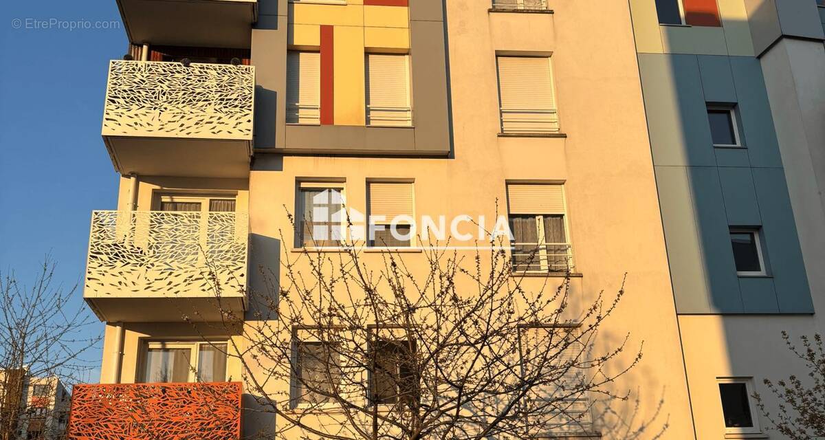 Appartement à IVRY-SUR-SEINE