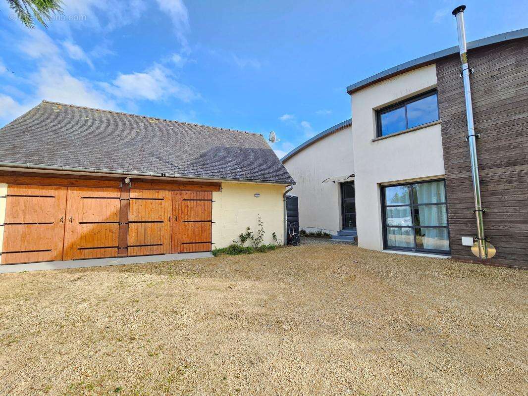 Maison à PLEUMEUR-BODOU