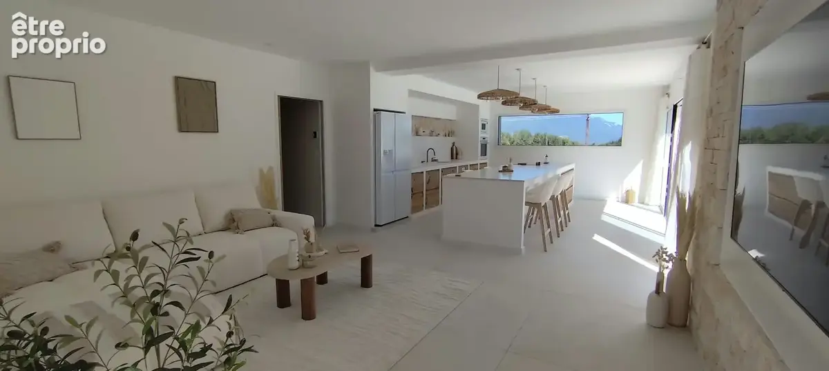 Maison, 4 Chambres, entièrement rénovée avec 3 suites parentales et piscine sur 1500 m2 de terrain - photo 8