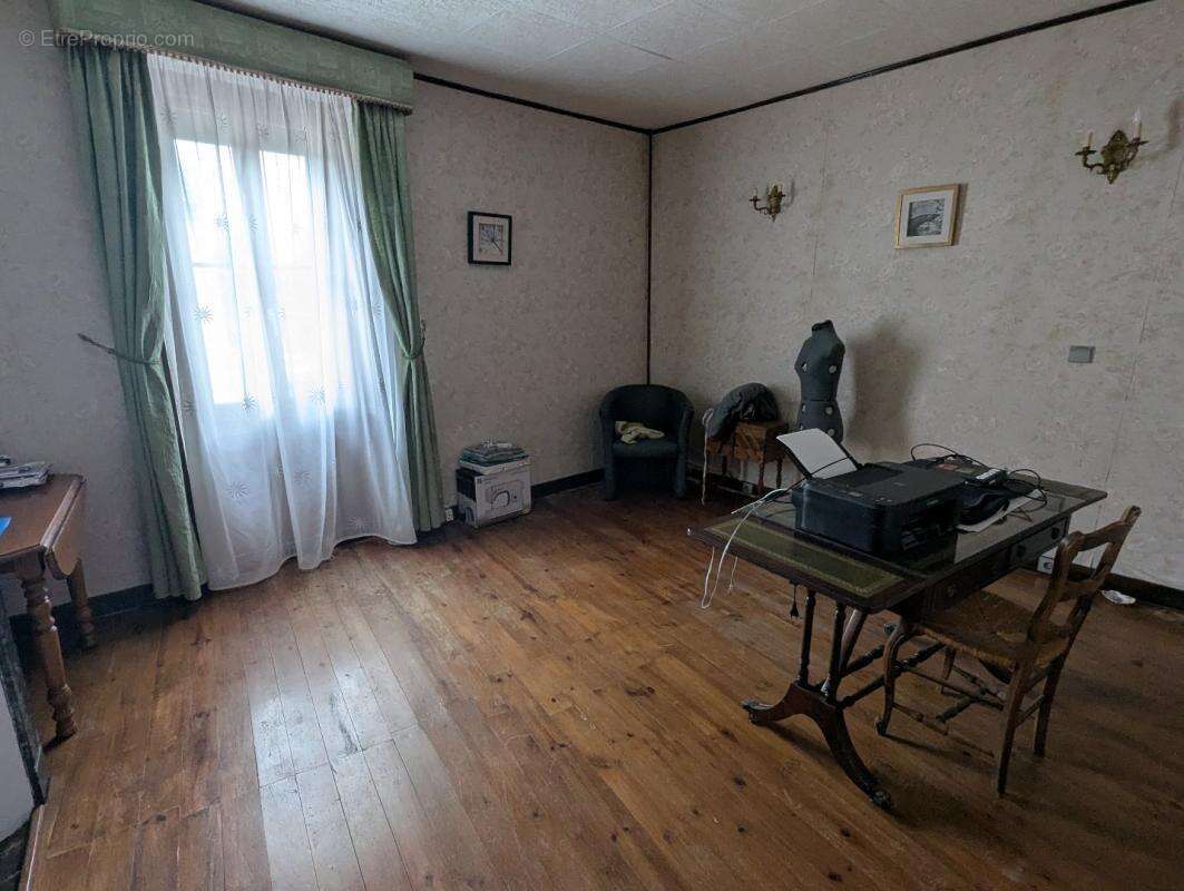 Maison à ARTIGAT