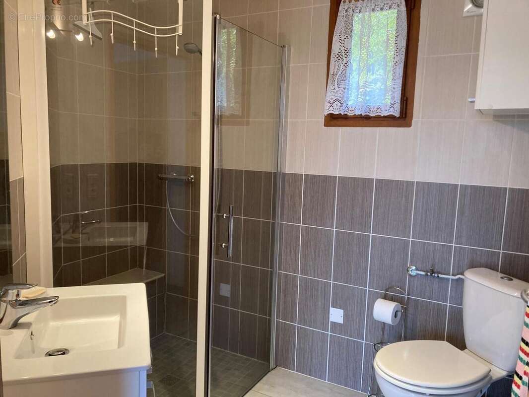 sd wc rdj - Maison à CAHORS