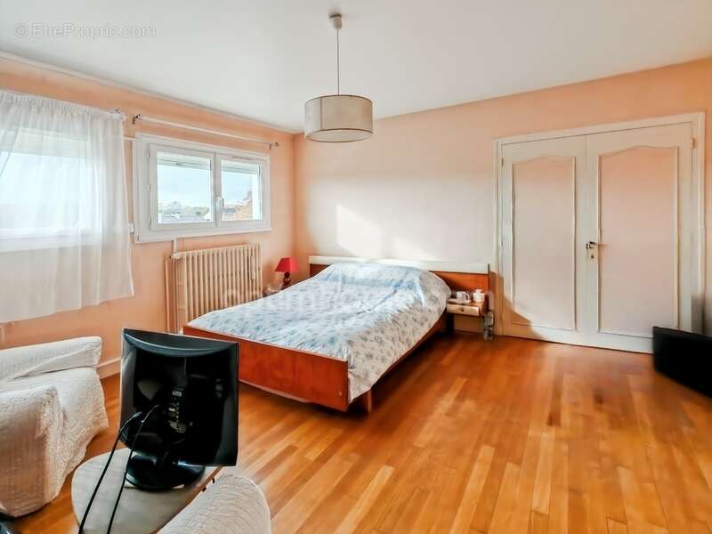 Maison à SACY-LE-GRAND