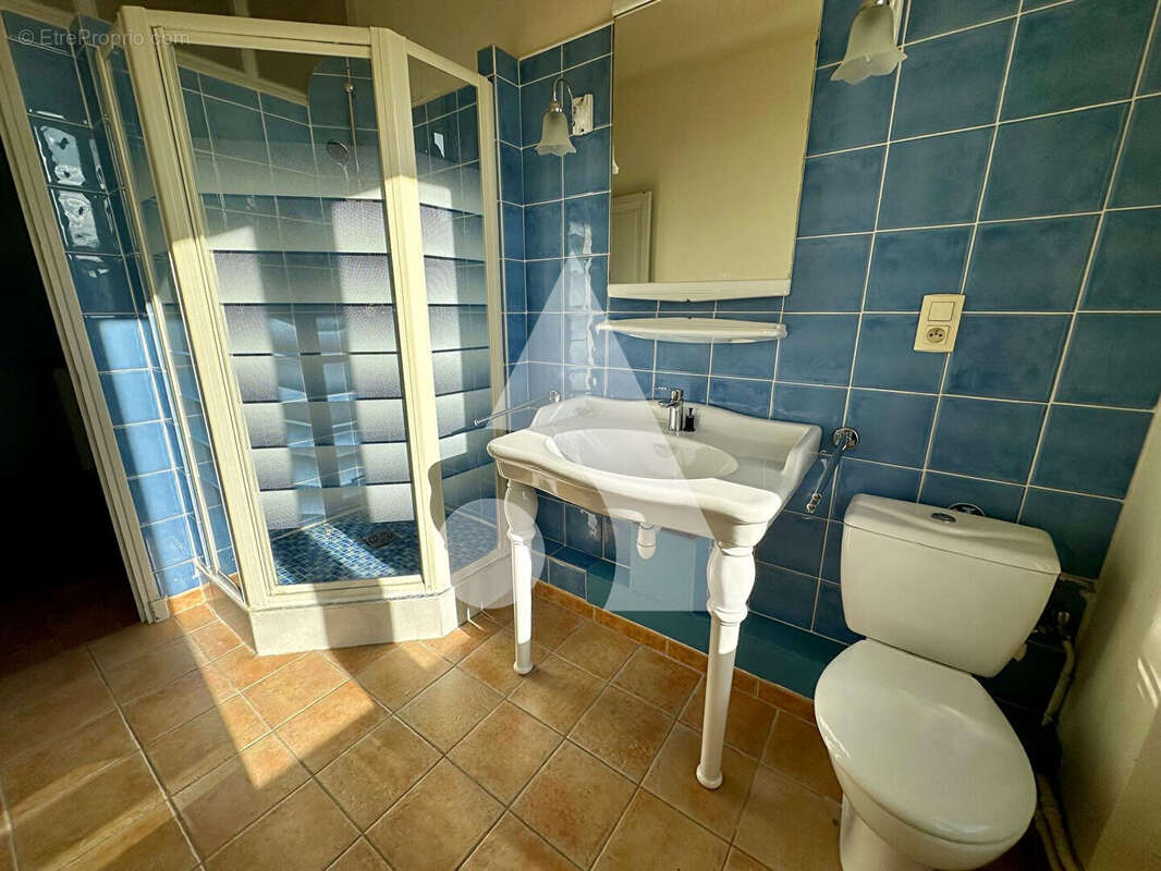 Maison à JONQUIERES