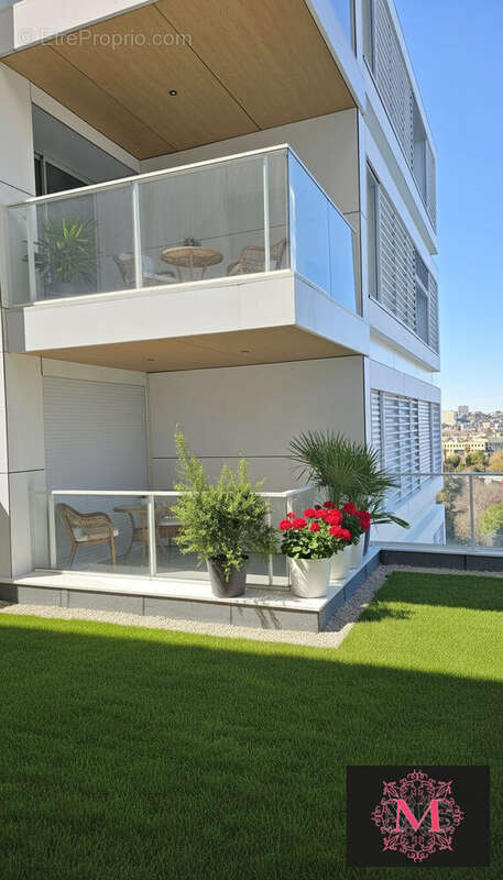 Appartement à MARSEILLE-8E