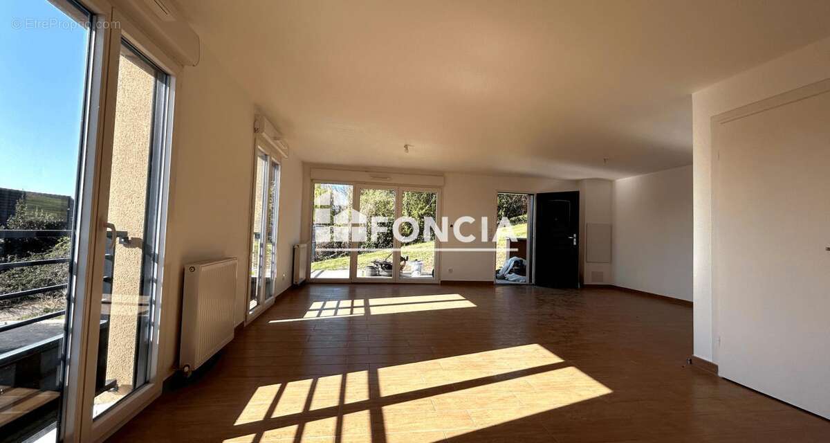 Maison à CORBEIL-ESSONNES