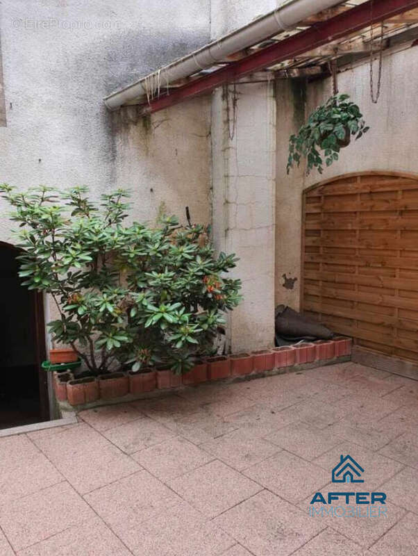 Maison à ROSIERES-AUX-SALINES