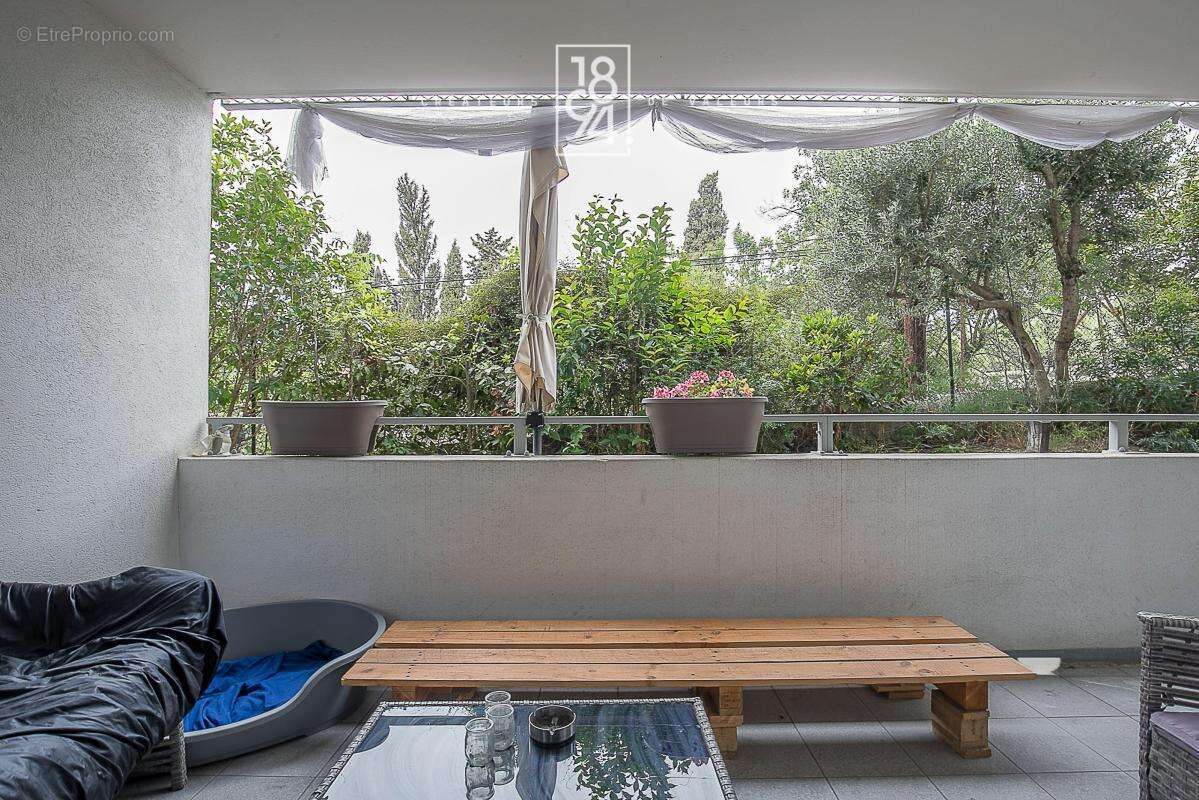 Appartement à MARSEILLE-14E