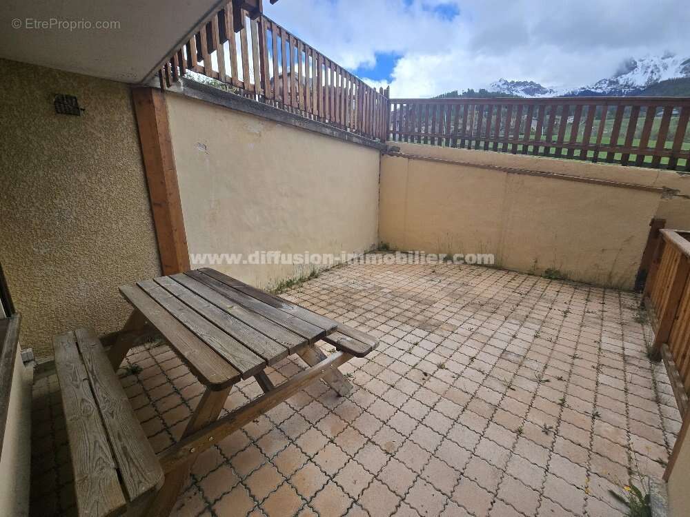 Appartement à LES THUILES
