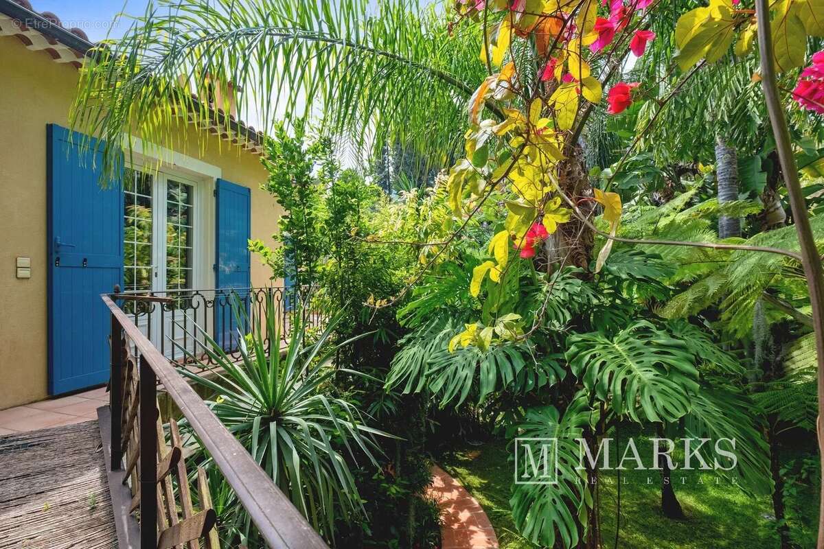 Magnifique propriété dans un jardin exotique - photo 54
