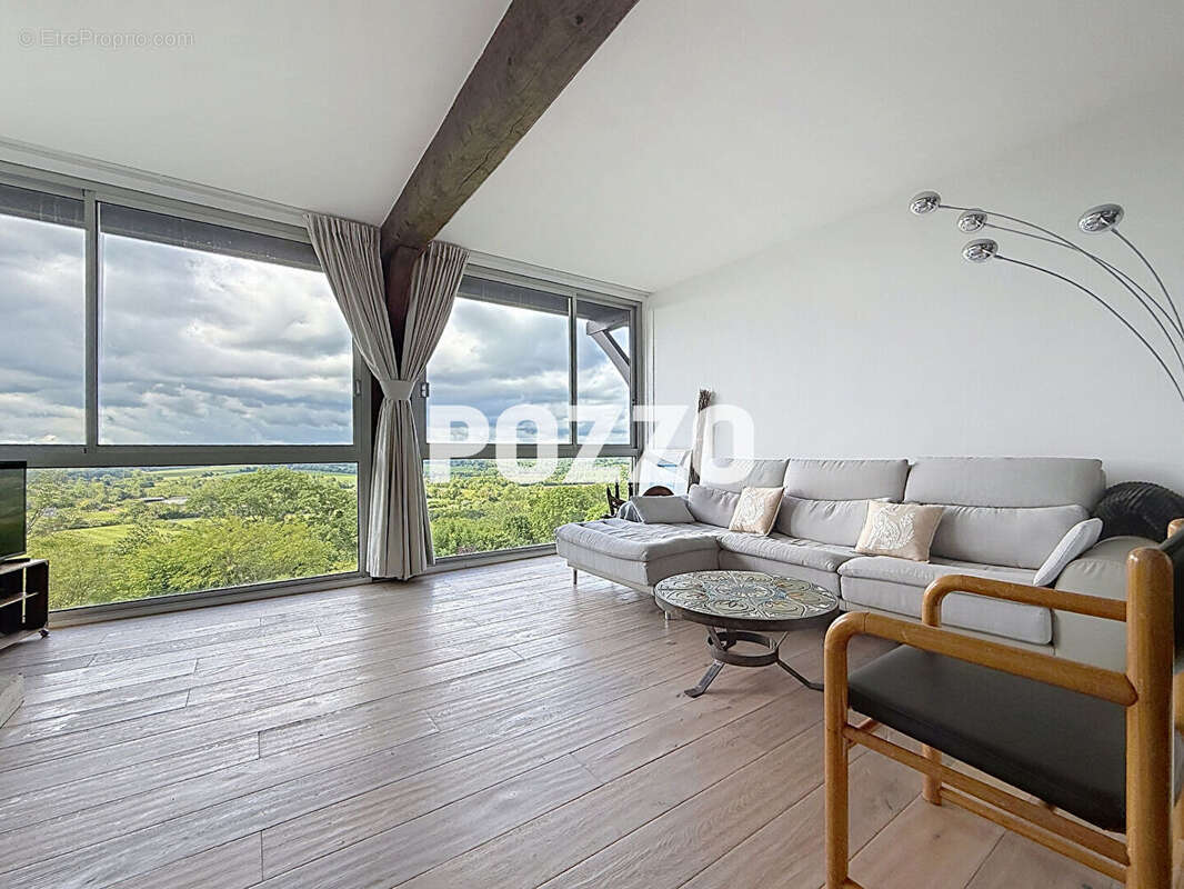 Appartement à TOURGEVILLE