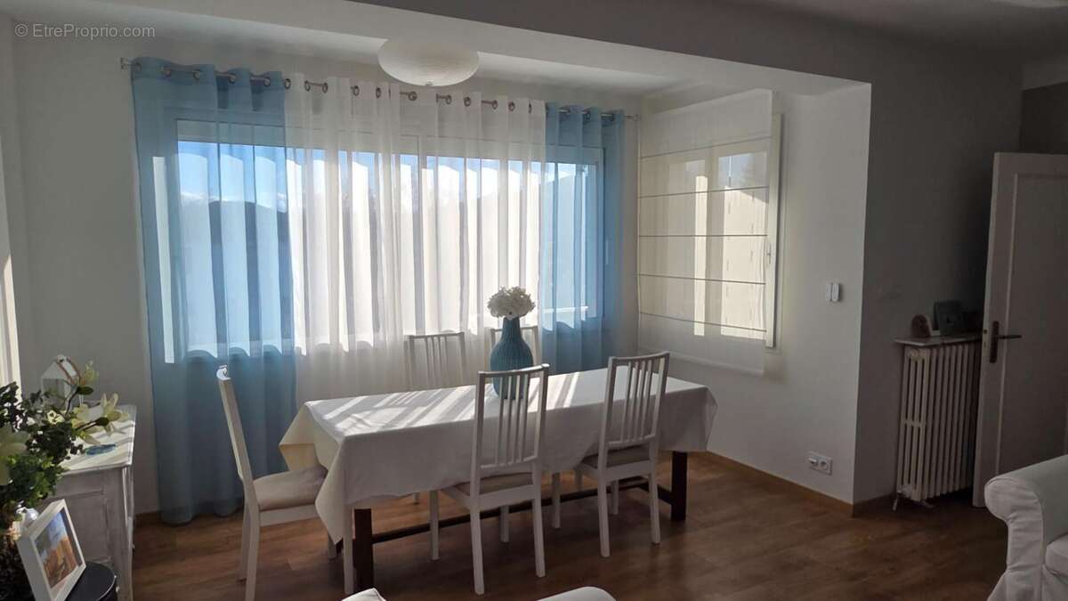 Maison à MIRANDE