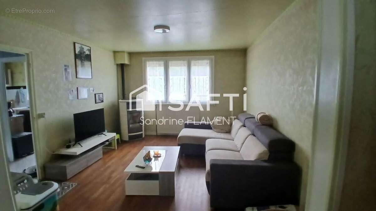 Photo 3