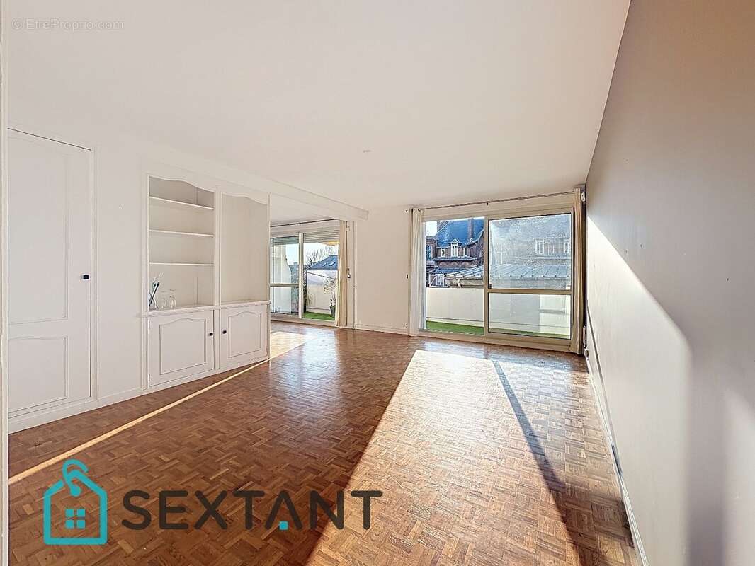 Appartement de 115 m2 avec terrasse plein sud entre centre ville et la plage - photo 6